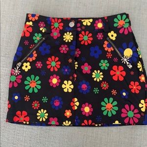 Flower power mini skirt